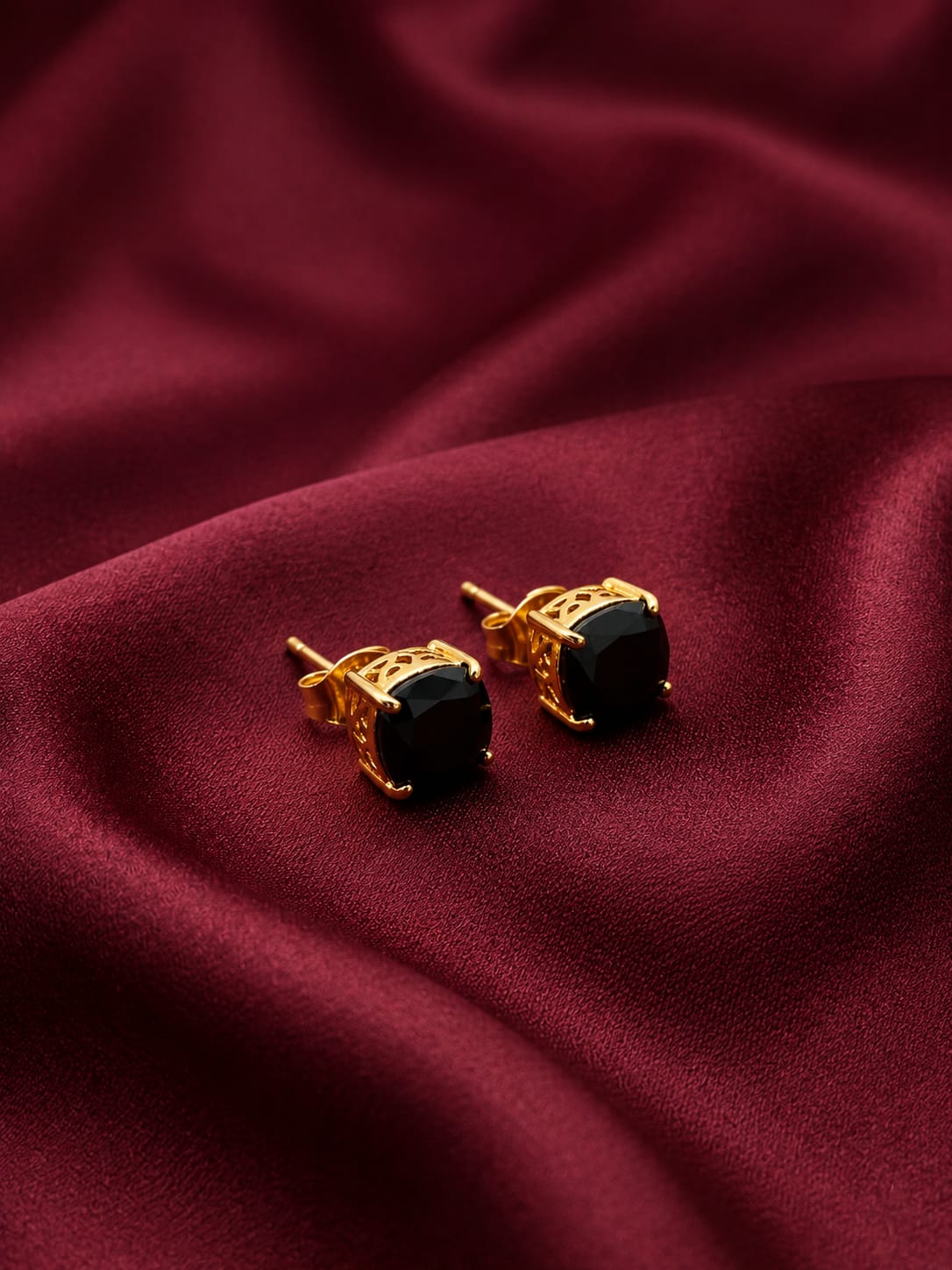 Black Square Crystal