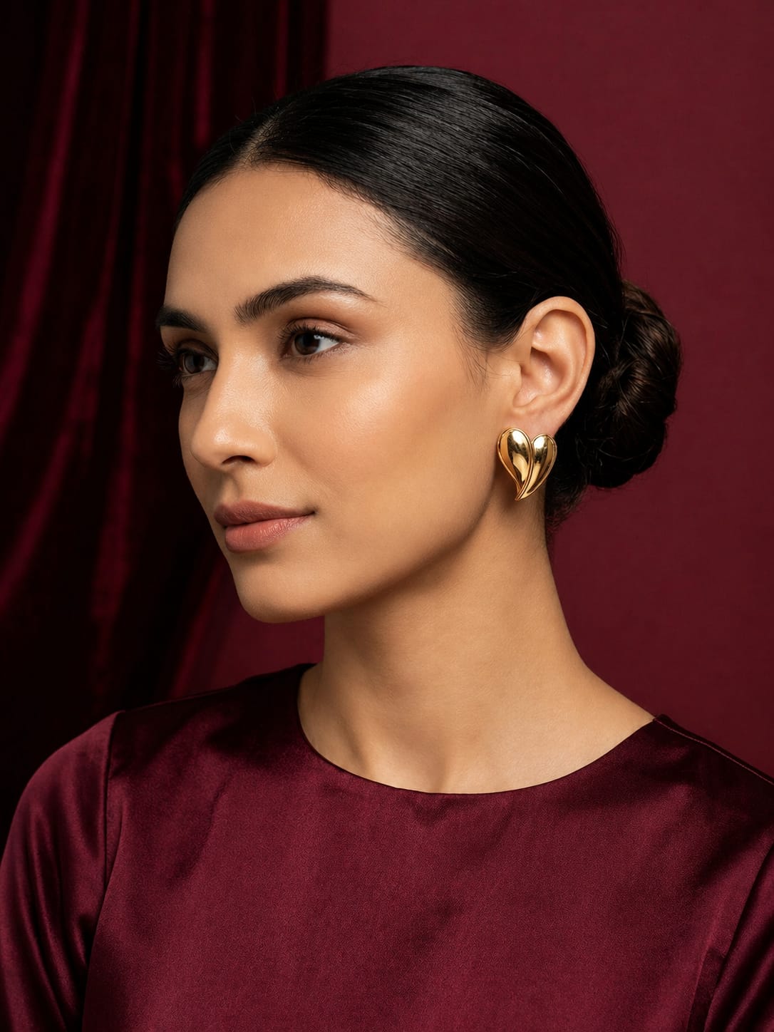 Lovella Gold Studs