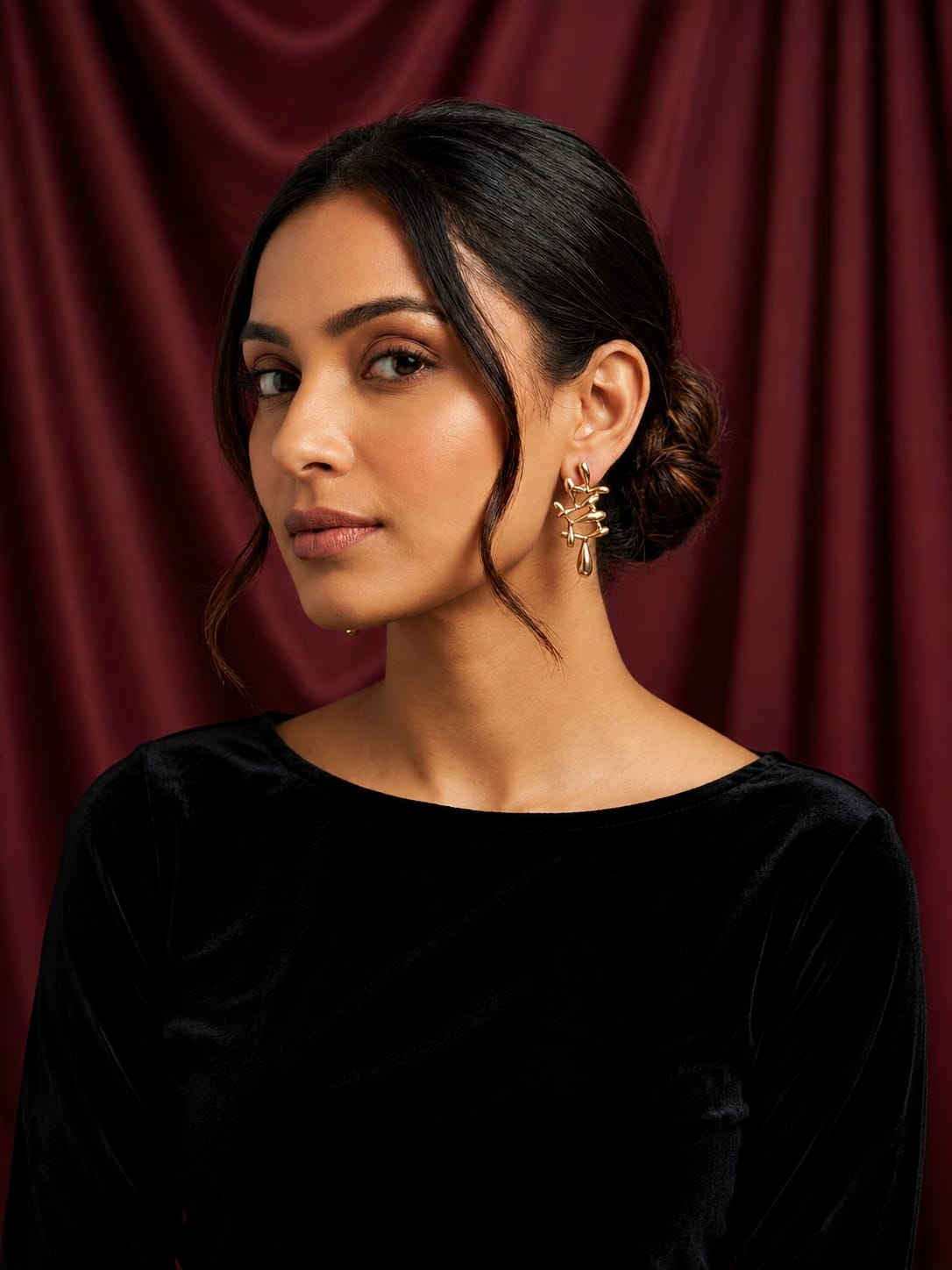 Molten Gold Drip Stud