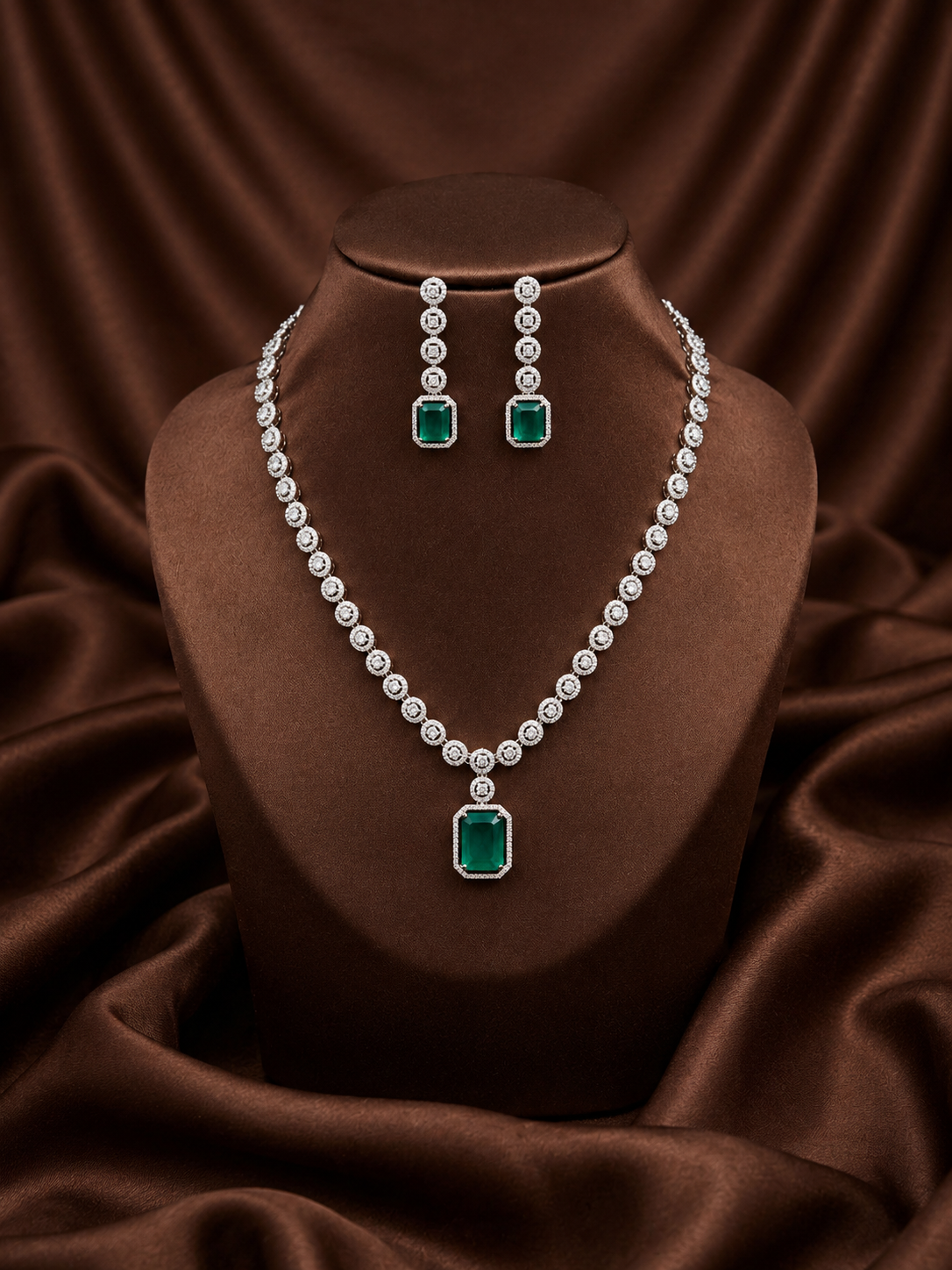 emerald moonlight AD necklace set