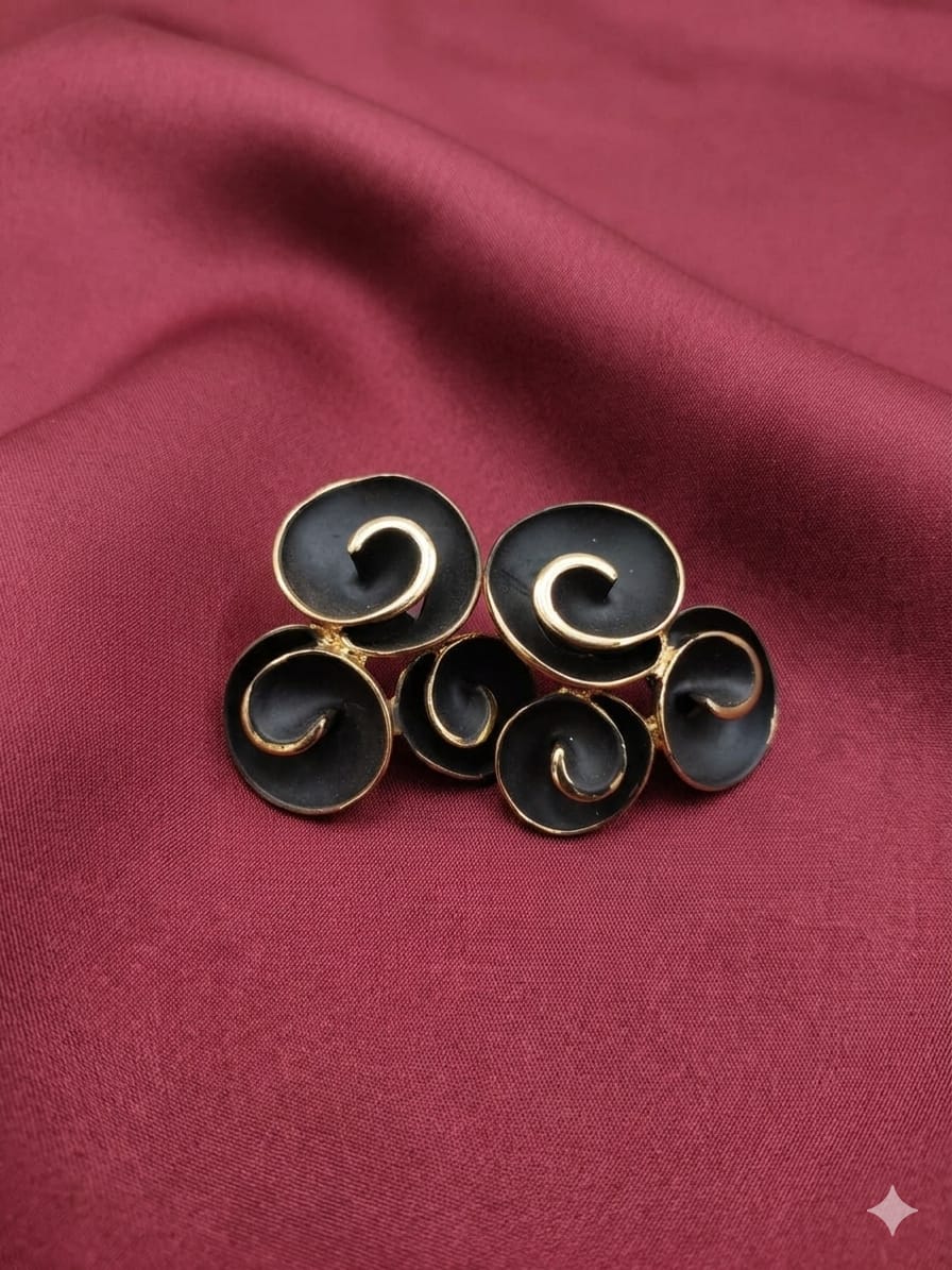 Gold Swirl Stud