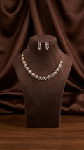 Luminous Lace Necklace Set